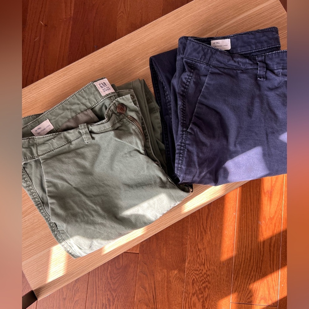 Gap women’s girlfriend chino pants Green and Blue Casual Pants size 10 tall